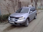 продаю автомобиль Mitsubishi Outlander 2005 года