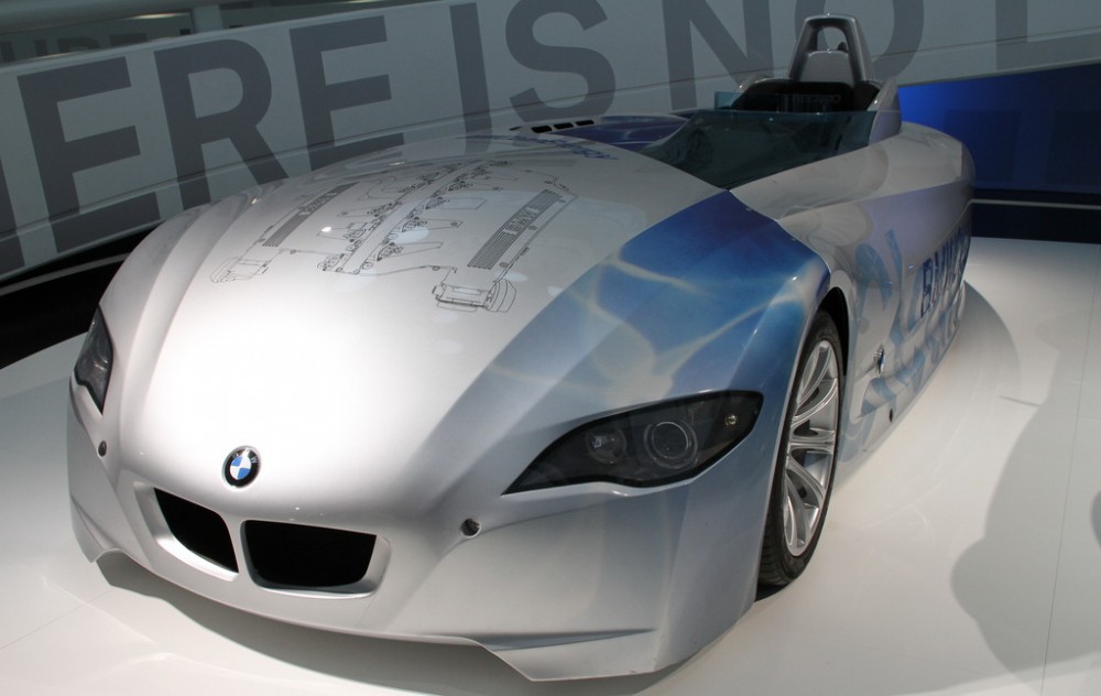 2004 BMW h2r hydrogen Racecar